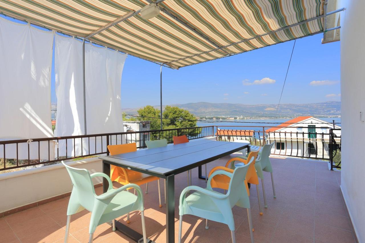 Apartment Arbanija 1125A Trogir Exterior photo